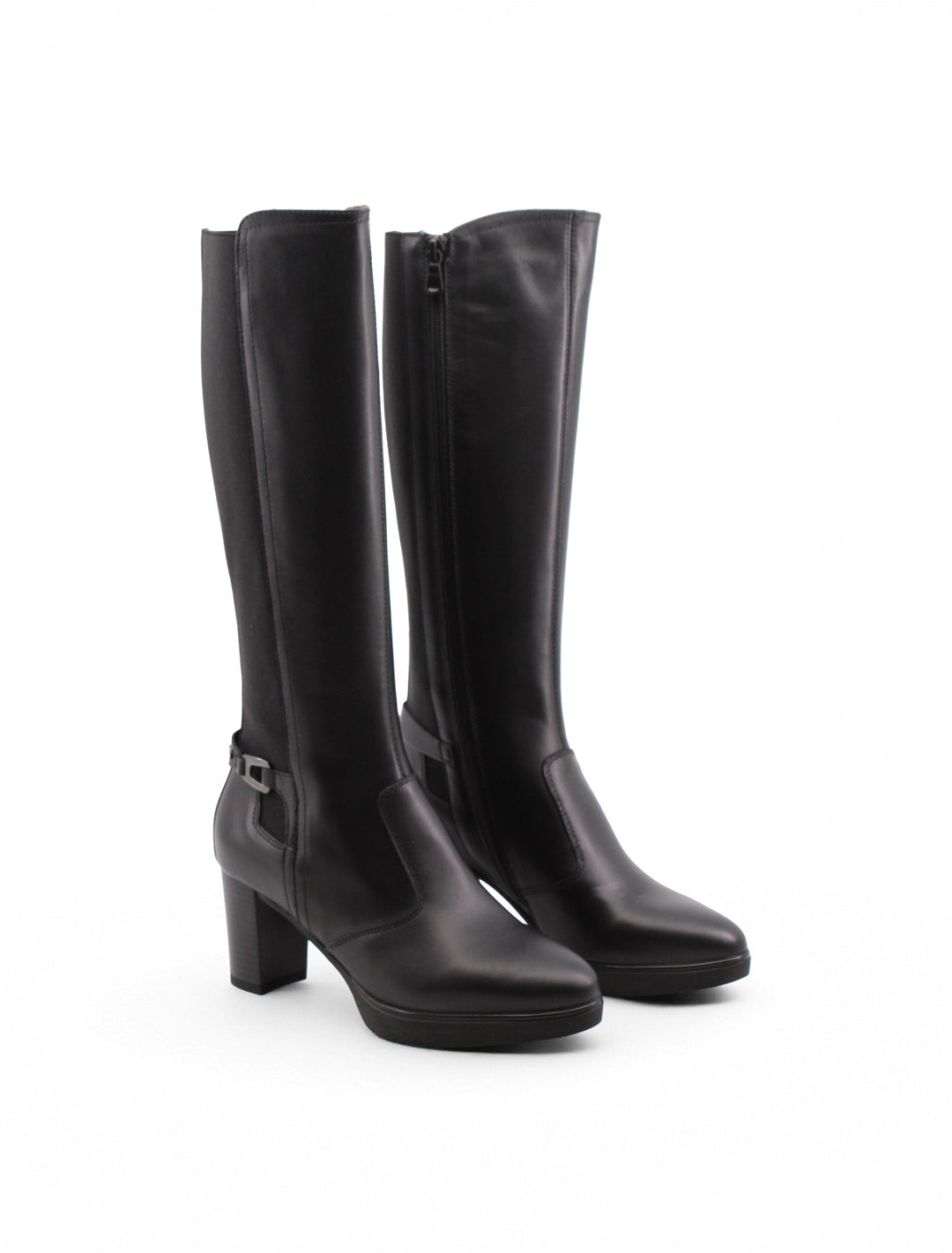 Stivali neri donna in pelle con tacco 7,5 cm e plateau 2 cm, perfetti per look autunno/inverno.