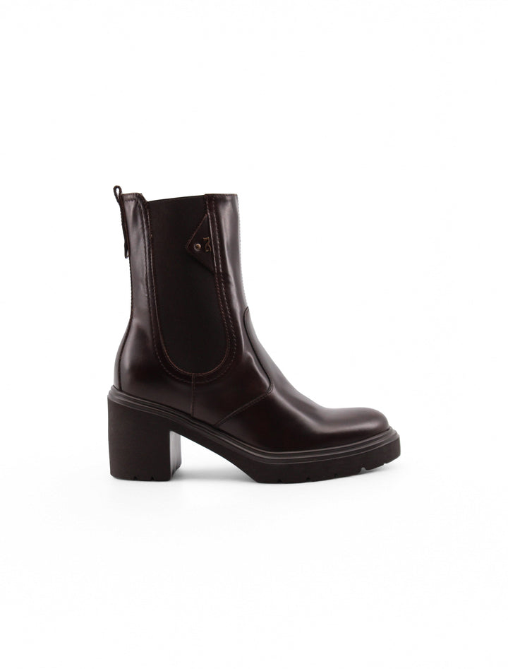 Eleganti stivaletti Chelsea da donna in pelle marrone, con design moderno, tacco alto e plateau per comfort.