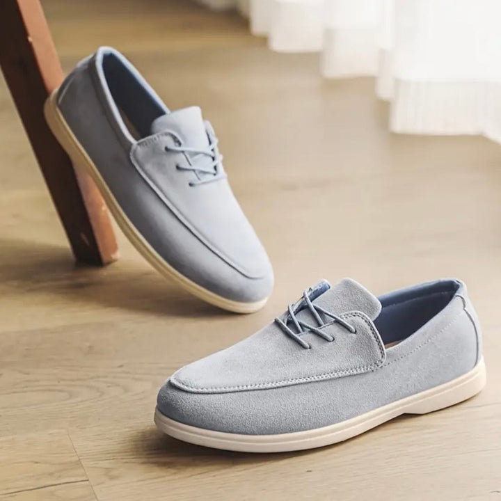 Mocassini uomo raffinati, leggeri e antiscivolo. Stile casual-elegante per la moda primavera/estate.