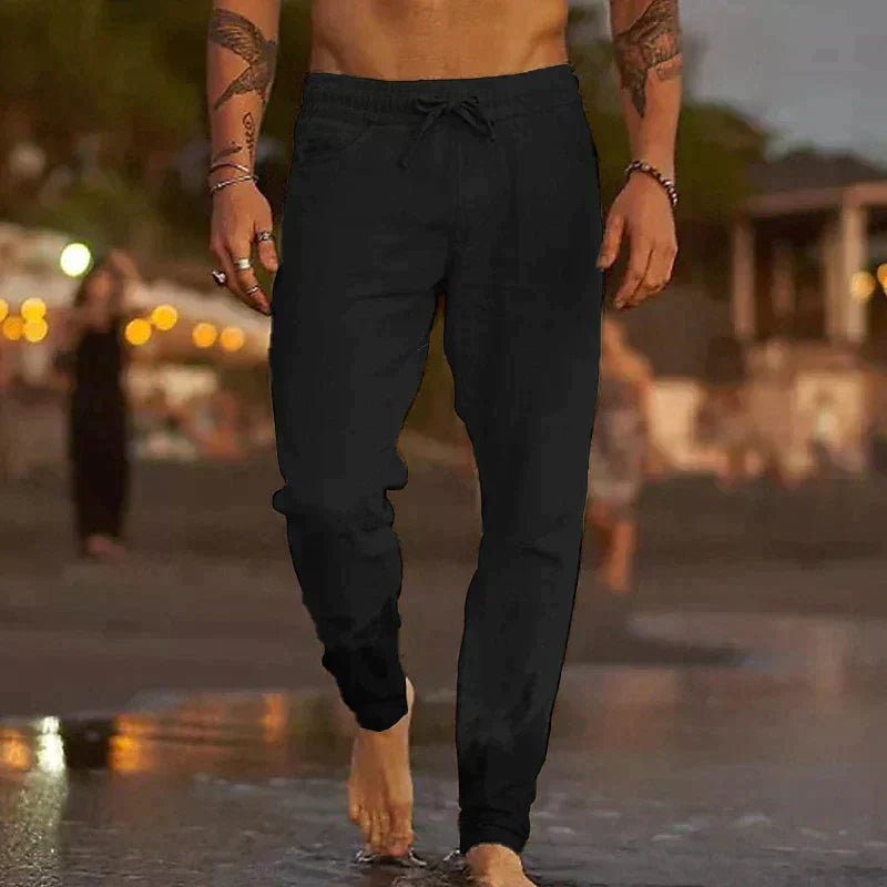 Pantaloni uomo freschi e leggeri, per il massimo comfort estivo. Vestibilità comoda e rilassata, perfetti per ogni occasione.