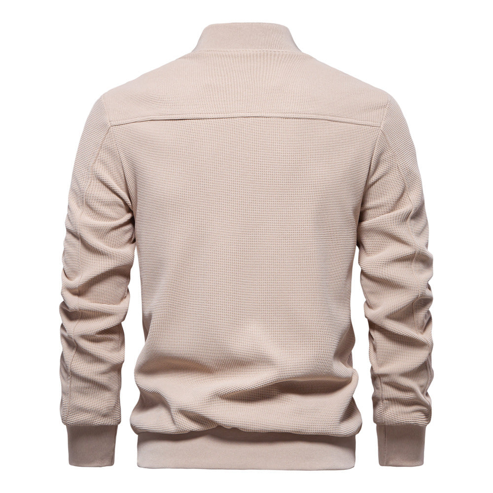 Giacca calda uomo per l'inverno. Design a coste elegante che unisce massimo comfort e stile urbano chic.