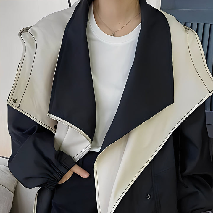 Giacca donna antipioggia leggera e versatile, outwear per primavera/autunno. Offre protezione e stile moderno.