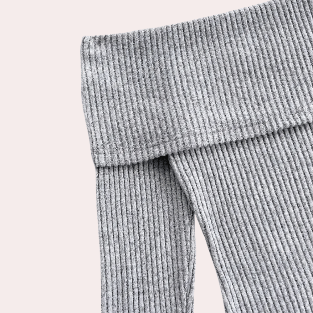 Jumpsuit donna versatile in grigio, ideale per moda estiva, outfit casual o look elegante.