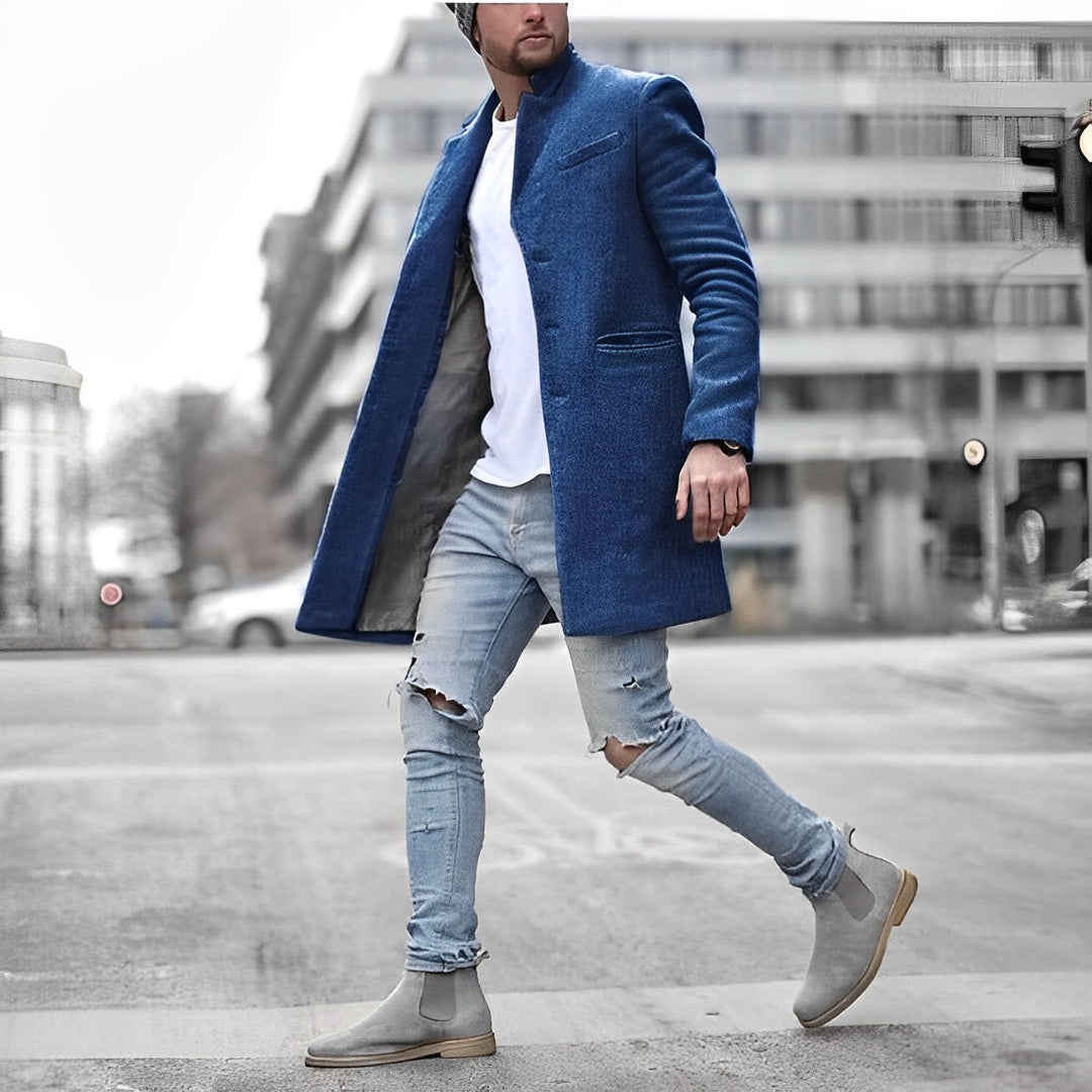Giacca da uomo elegante per un look formale e versatile. Blazer slim fit perfetto per ufficio, cerimonia e quattro stagioni.