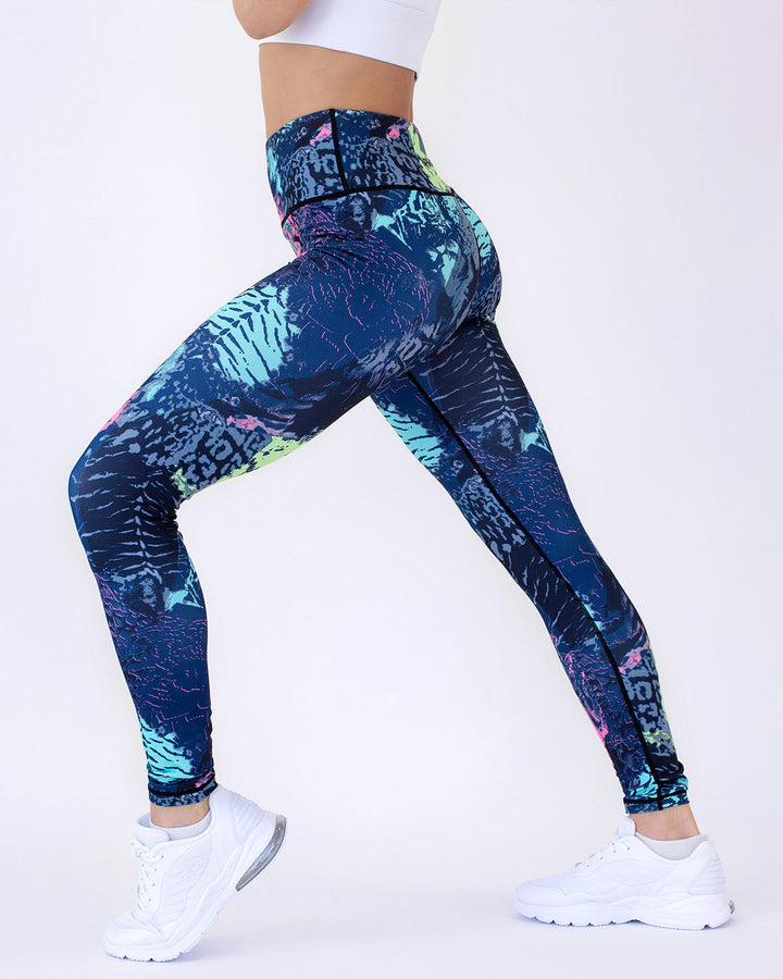 Leggings donna a vita media con stampa astratta, perfetti per allenamento, fitness e yoga. Alta vestibilità.
