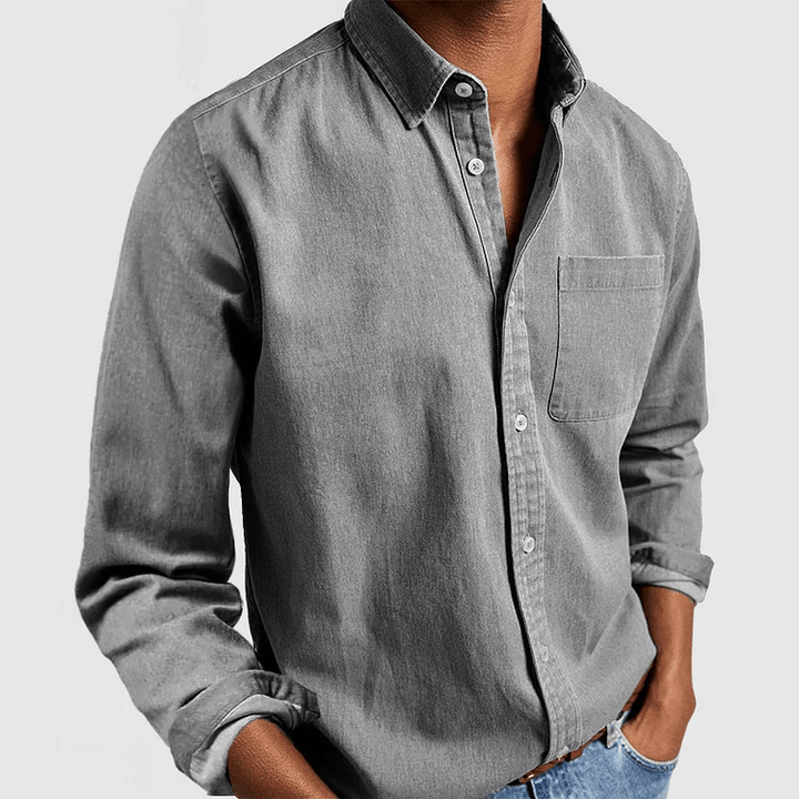 Camicia ufficio uomo, maniche lunghe, taglio regolare, raffinata e professionale.
