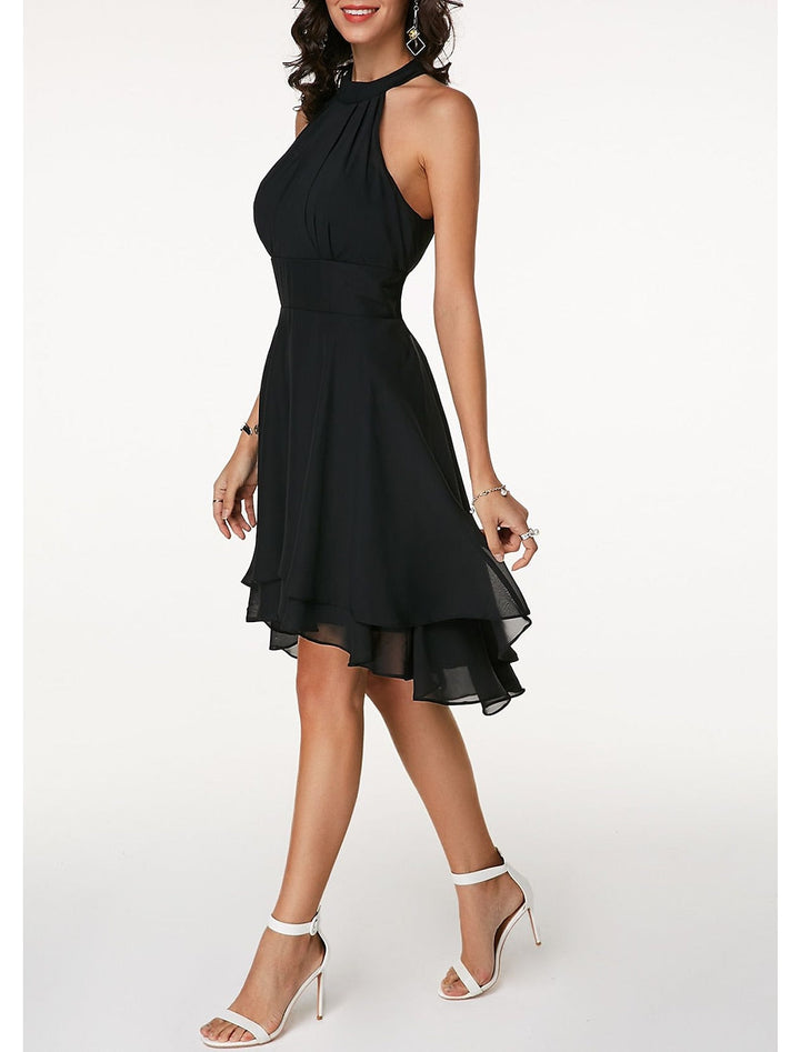Abito cocktail donna elegante con scollo all'americana, volant e taglio a trapezio. Perfetto per cerimonie e feste.