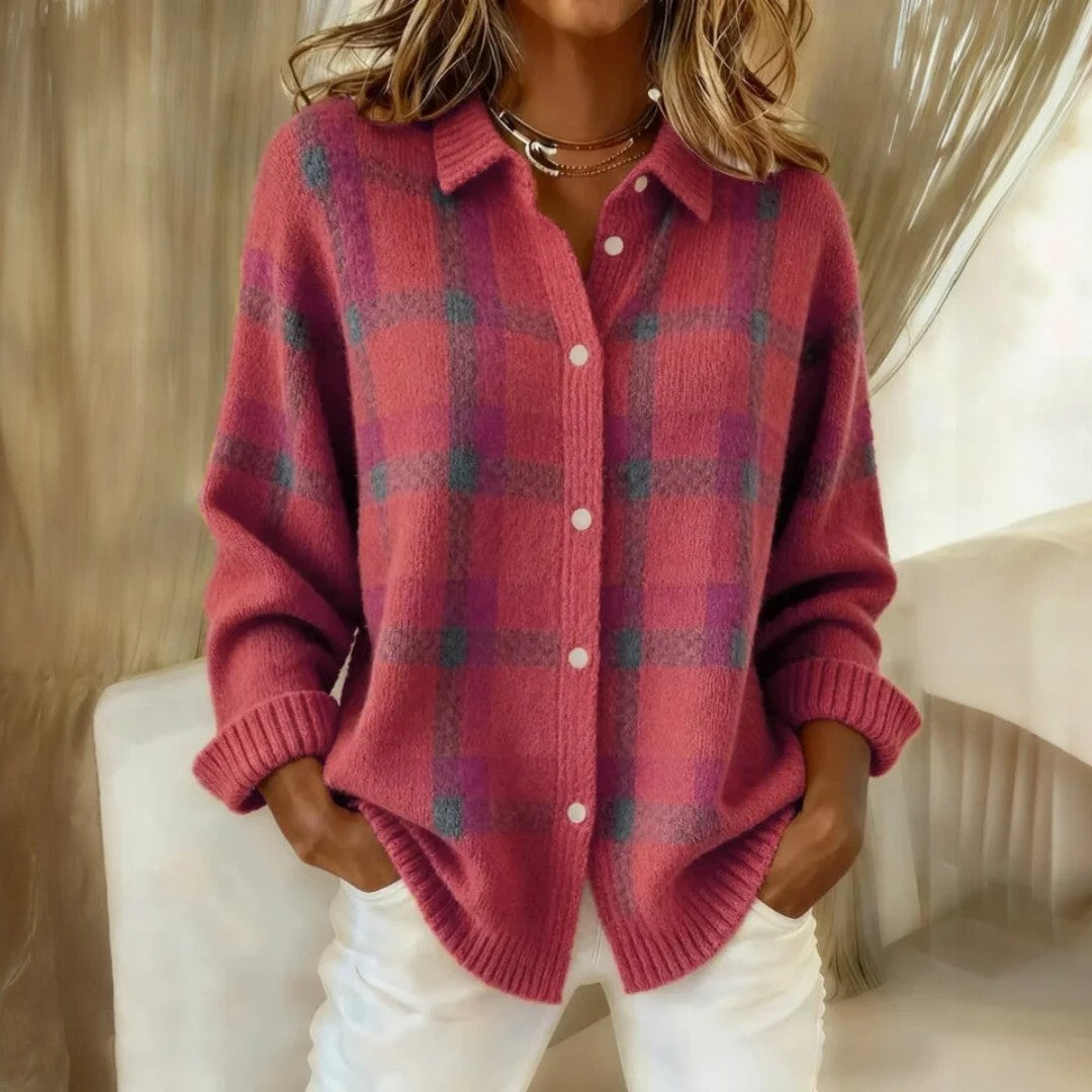 Maglione donna elegante con colletto classico. Caldo e confortevole per l'autunno inverno, perfetto per un look chic.