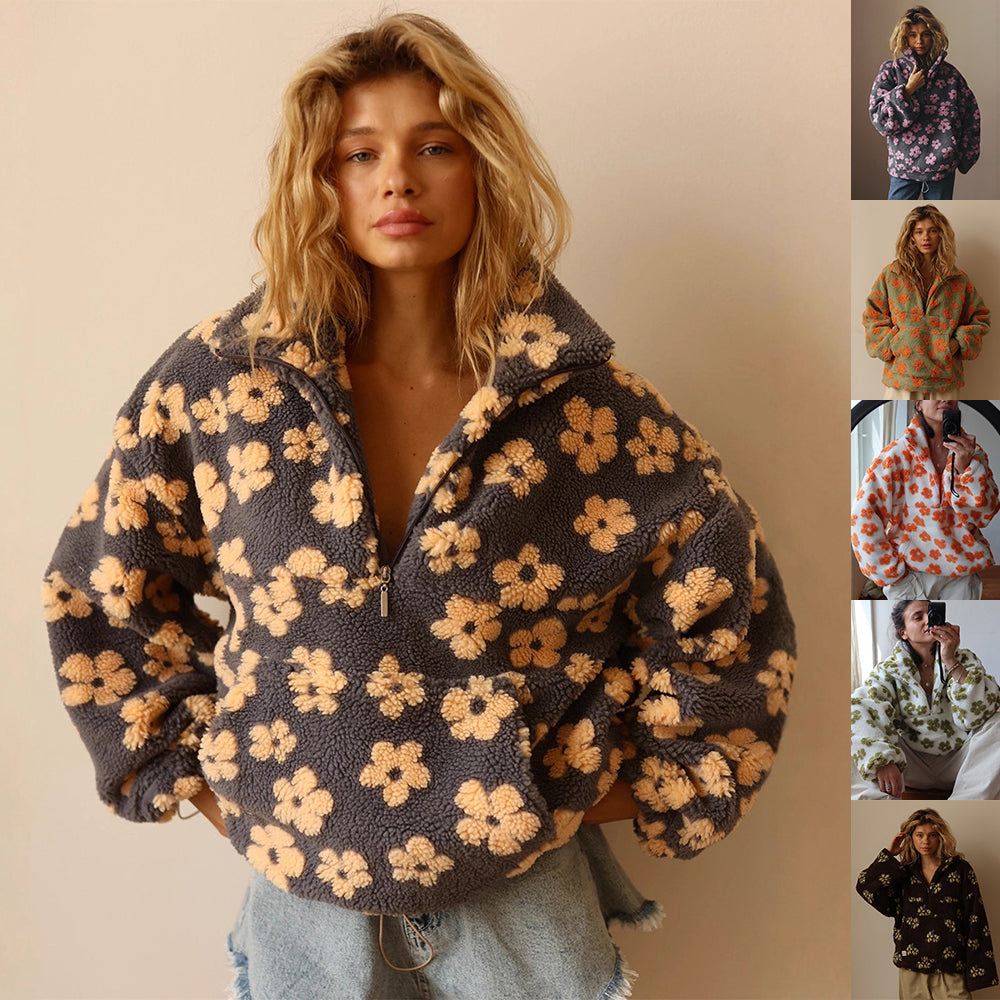 Pullover donna oversize effetto teddy, stampa floreale, perfetto per un look caldo e comodo.
