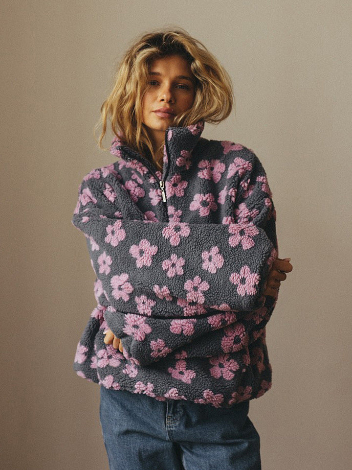 Maglione donna effetto teddy floreale, caldo e morbido. Pullover oversize per autunno/inverno cozy.