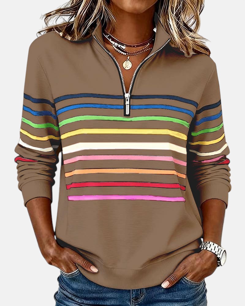 Maglione donna comodo, collo alto e mezza zip. Abbigliamento casual per la stagione fredda.