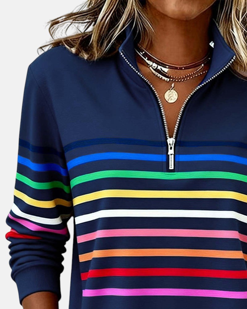 Maglione donna a righe, collo alto e mezza zip. Moda casual sportiva, ideale per knitwear.