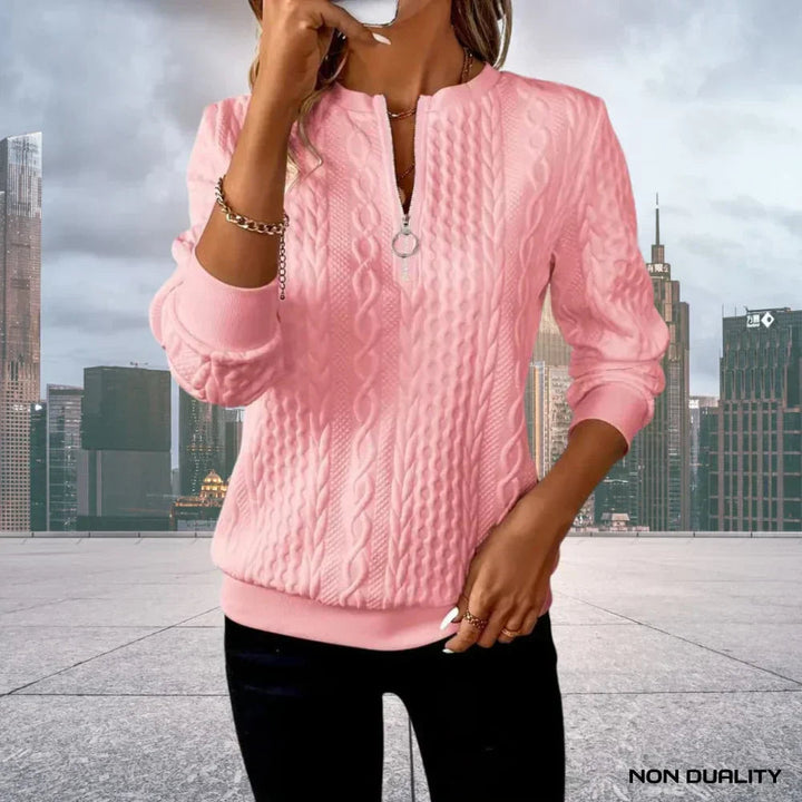 Pullover donna versatile con mezza zip, maglia a trecce per look casual ed elegante. Perfetto per autunno inverno.