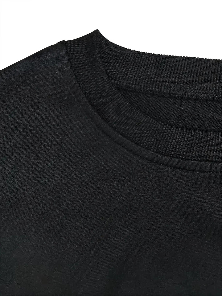 Morbido maglione donna autunno/inverno, con stampa a cuori e scollo rotondo. Comfort style quotidiano.