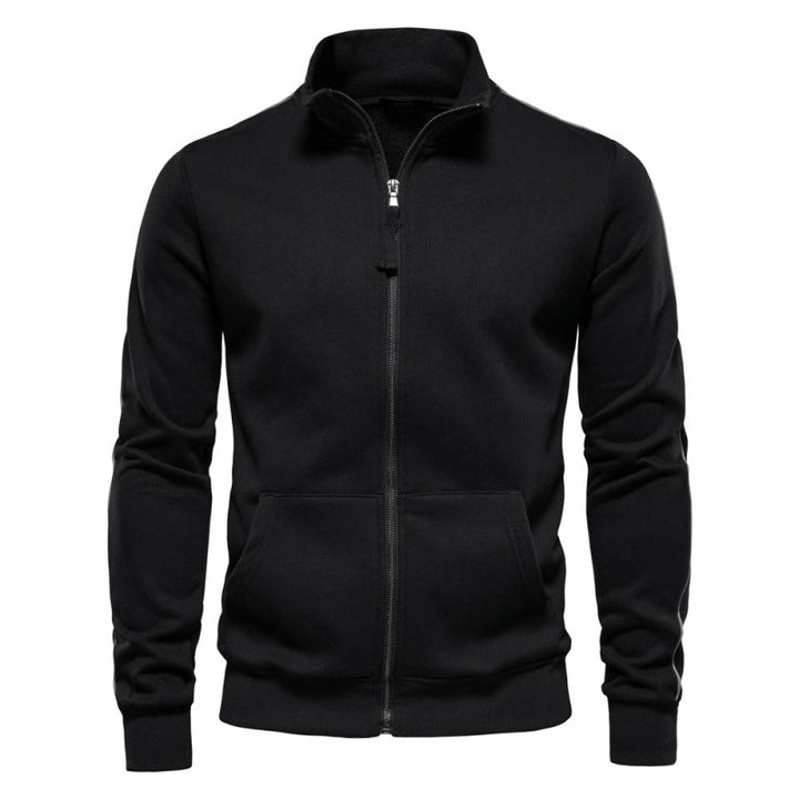 Maglione uomo con zip intera e collo alto, ideale per uno stile sportivo ma elegante. Abbigliamento maschile.
