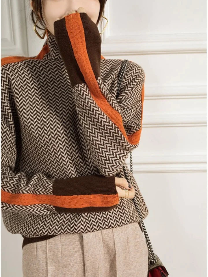 Morbido maglione donna in puro cashmere a collo alto, ideale per l'inverno. Caldo e confortevole.