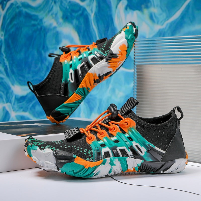 Scarpe da acqua uomo barefoot con punta larga per massimo comfort in sport acquatici e mare.
