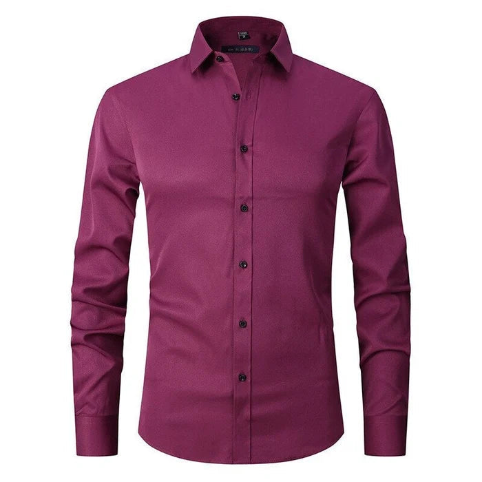 Vista posteriore di polo uomo maniche lunghe slim fit, mostra il taglio sartoriale e la vestibilità perfetta.