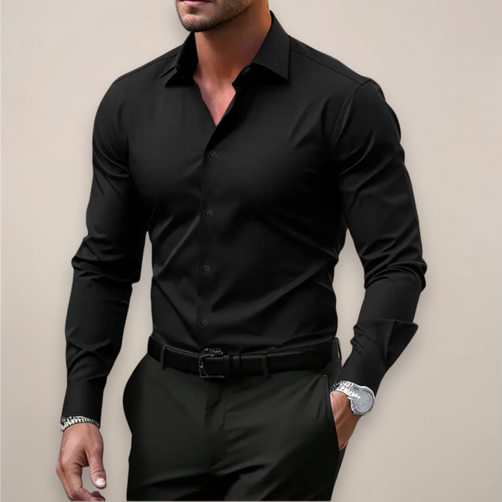 Polo uomo classica a maniche lunghe, vestibilità slim, comfort e stile per ogni giorno.