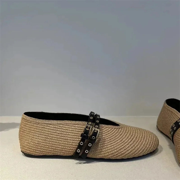Scarpe basse Mary Jane da donna con cinturino, ballerine casual eleganti color khaki per moda primavera estate.