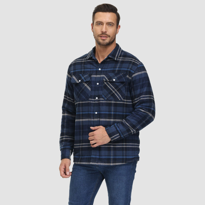 Giacca camicia uomo casual, vista laterale, perfetta per l'autunno con tasche, stile dinamico.