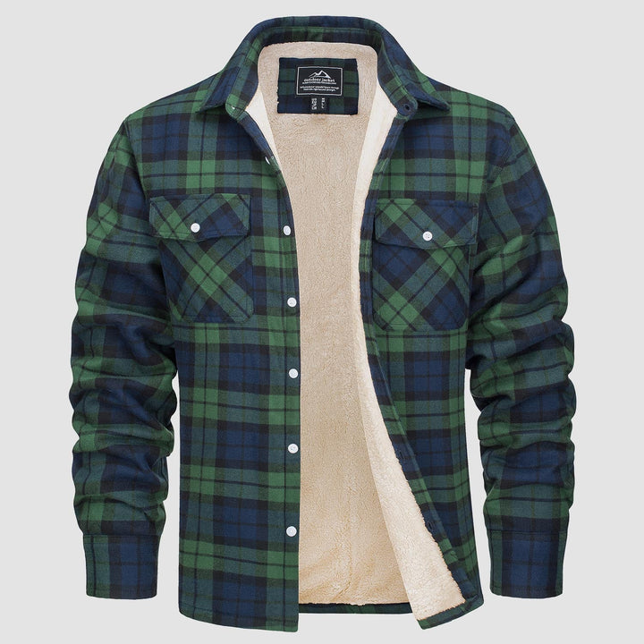Uomo cammina con giacca camicia casual autunnale, tasche, stile confortevole per l'esterno.