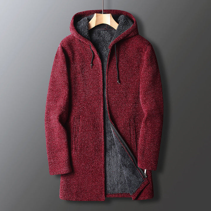 Giacca lunga da uomo casual con cappuccio, ideale per abbigliamento invernale caldo e alla moda.
