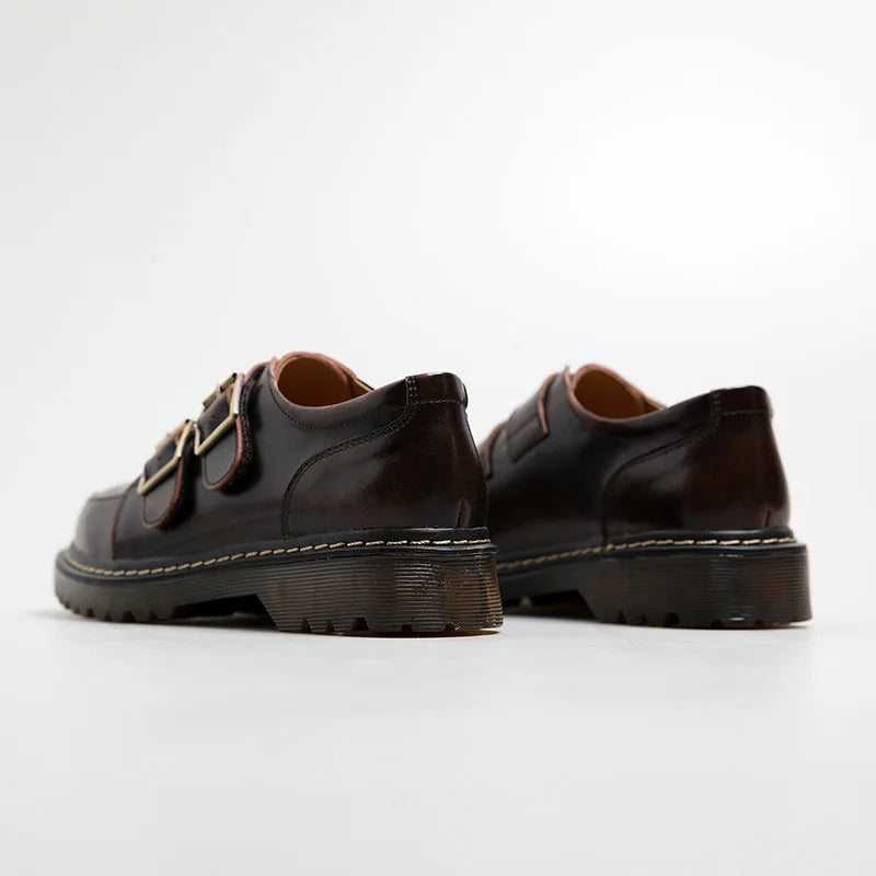 Mules donna comode e basse con fibbia, ideali per la primavera estate, perfette per uno stile casual chic.