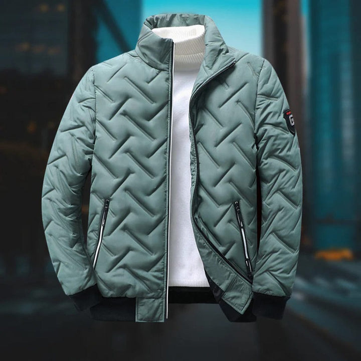 Giacca invernale da uomo casual, colore neutro, con zip frontale per un look moderno e comfort ottimale.