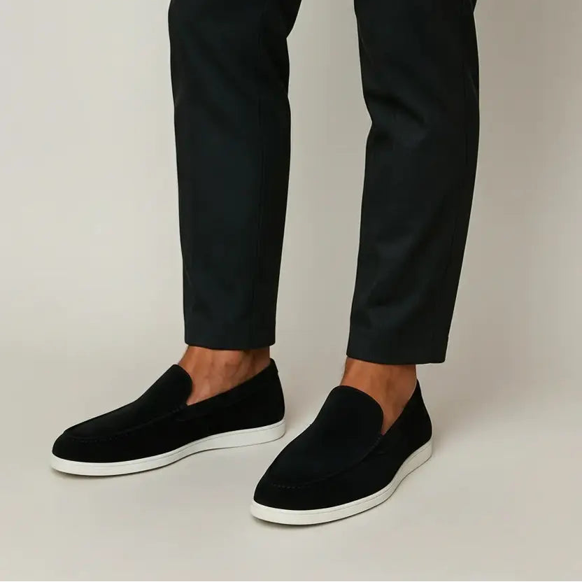 Mocassini uomo eleganti, scarpe slip-on ideali per l'ufficio o eventi casual chic, massima versatilità.