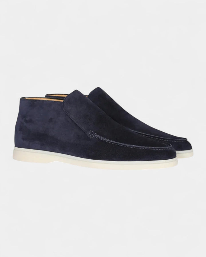 Mocassini uomo elevati neri in pelle, slip-on eleganti per comfort e stile versatile maschile.