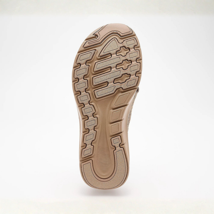 Ciabatte donna versatili, sandali comodi per l'estate. Scarpe aperte perfette per look casual e quotidiani donna.