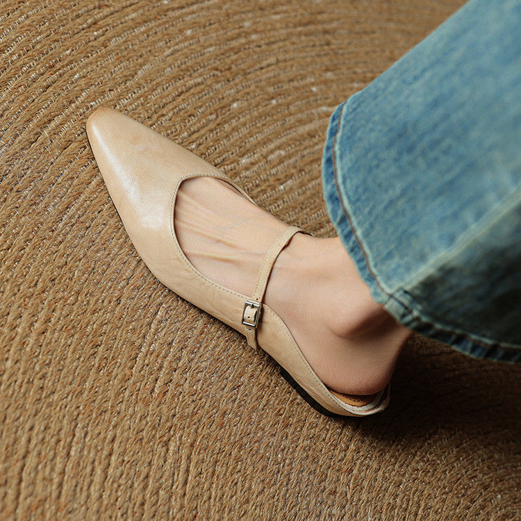 Mules donna artigianali con punta affusolata, scarpe eleganti basse per comfort e stile raffinato.