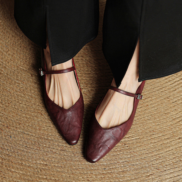 Mules donna beige eleganti a punta affusolata, scarpe comode per look raffinato e versatile.