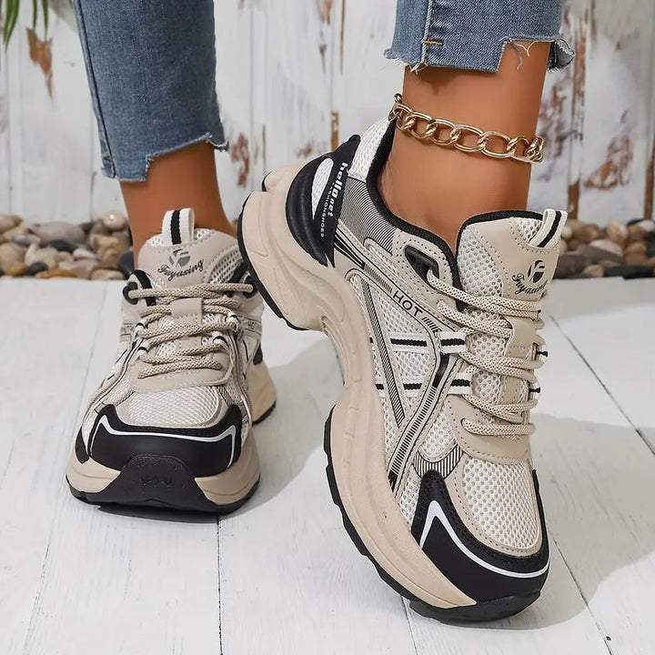 Scarpe sneakers donna chunky, uniscono comfort moderno a stile versatile e di tendenza per ogni outfit casual.