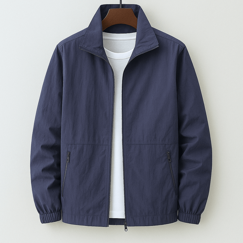 Giacca uomo elegante con cerniera, stile casual per l'estate. Abbigliamento maschile versatile e alla moda.