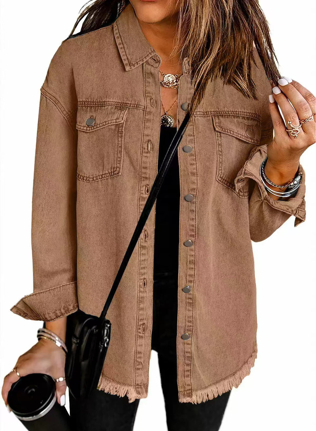 Giacca di jeans donna, stile casual e intramontabile, ottima per outfit quotidiani.