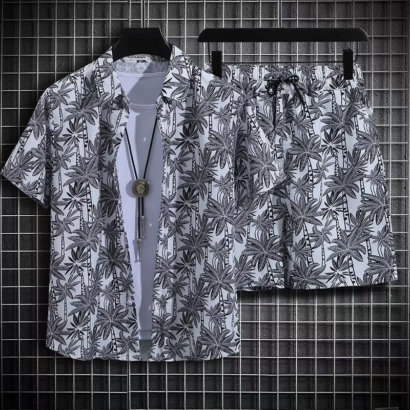 Tessuto leggero asciugatura rapida per completo uomo estivo floreale. Set due pezzi ideale per spiaggia e comfort.