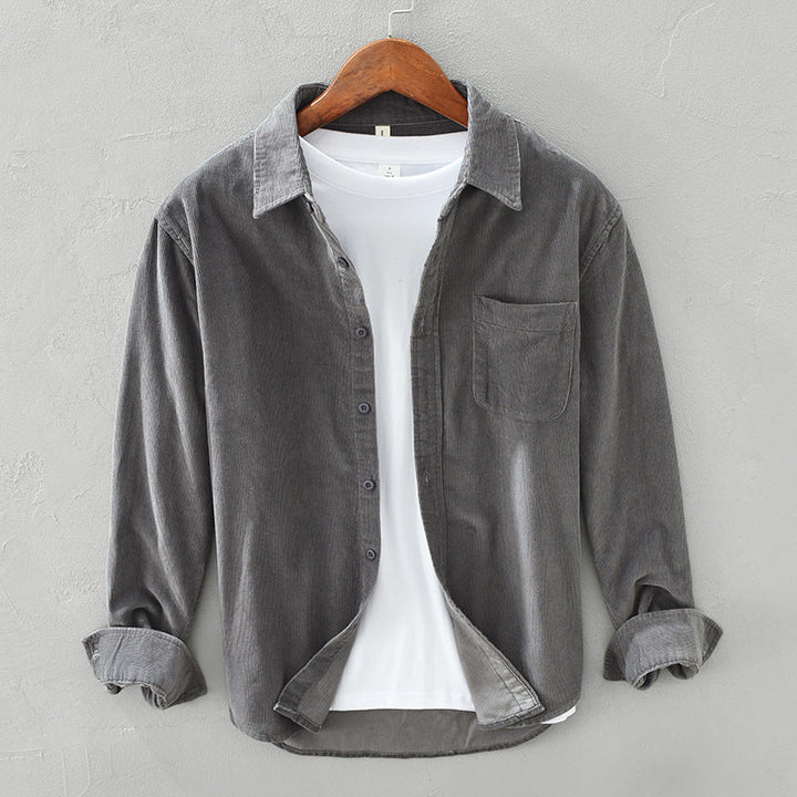 Camicia uomo maniche lunghe retrò, perfetta per uno stile casual elegante e outfit quotidiani.