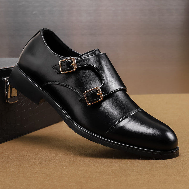 Scarpe da uomo monkstrap nere lucide, un classico formale senza lacci per uno stile impeccabile.