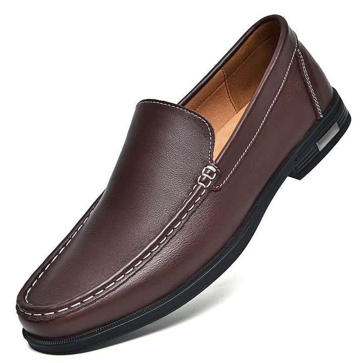 Mocassini uomo casual-eleganti slip-on, ideali per il comfort quotidiano o eventi speciali. Moda primavera.