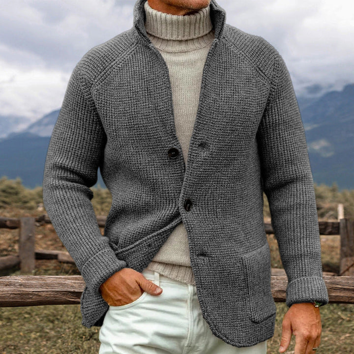Cardigan uomo autunnale a maniche lunghe, morbido e confortevole maglione con bottoni, per un look maschile.