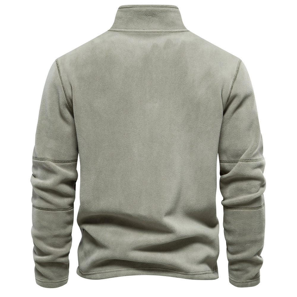 Maglione uomo moderno con mezza zip, caldo e confortevole per l'inverno casual.
