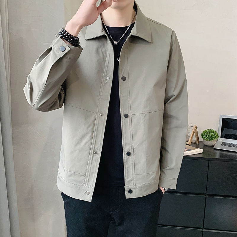 Giacca leggera casual da uomo con bottoni, perfetta per il comfort quotidiano e uno stile versatile.