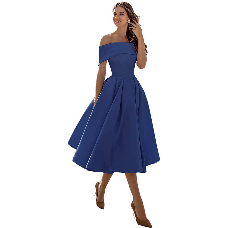 Vestito elegante senza spalline, abito da donna per cerimonie e serate glamour.