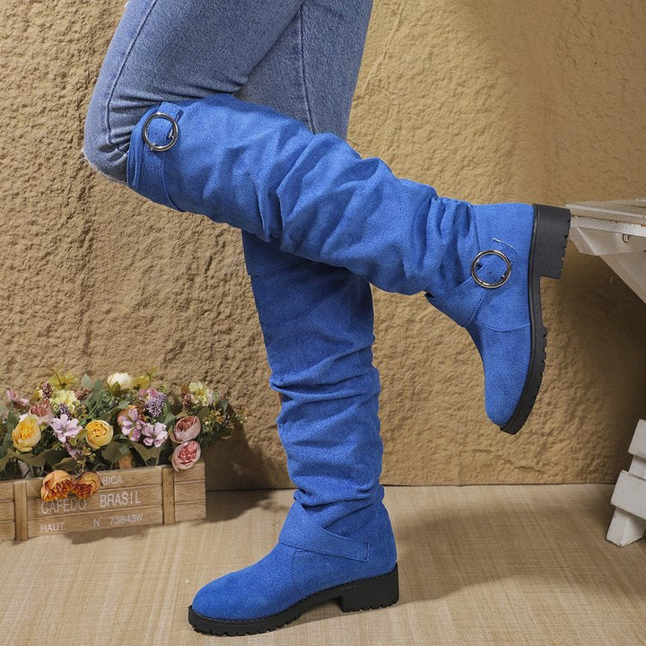 Calzature invernali donna comode con soletta imbottita, ideali per piedi a pianta larga.