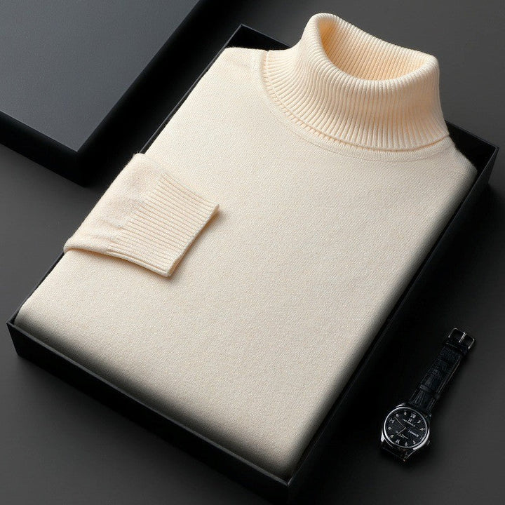 Maglione uomo elegante e casual con collo alto lavorato a maglia, ideale per l'inverno.