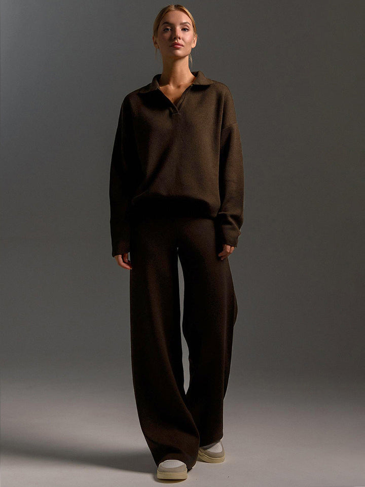 Moda donna: completo lounge in maglia con maglione oversize e pantaloni a gamba larga, vestibilità comoda.