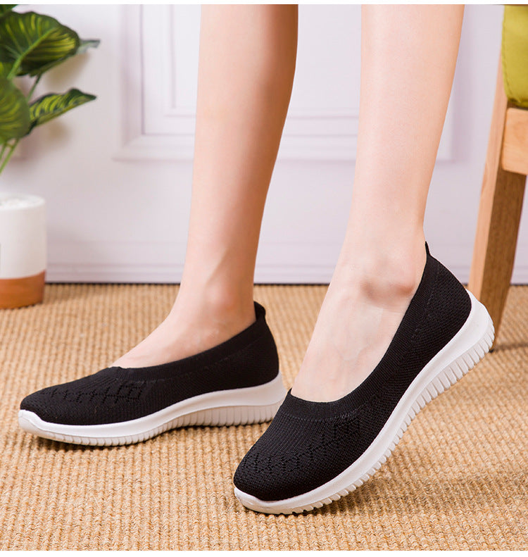 Loafers donna, stile sneakers slip-on. Scarpe comfort con supporto arco e punta larga per uso quotidiano.