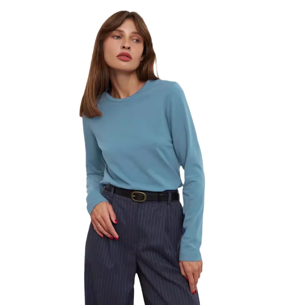 T-shirt donna a maniche lunghe, design moderno ed elegante. Top casual girocollo, ideale per un look raffinato.